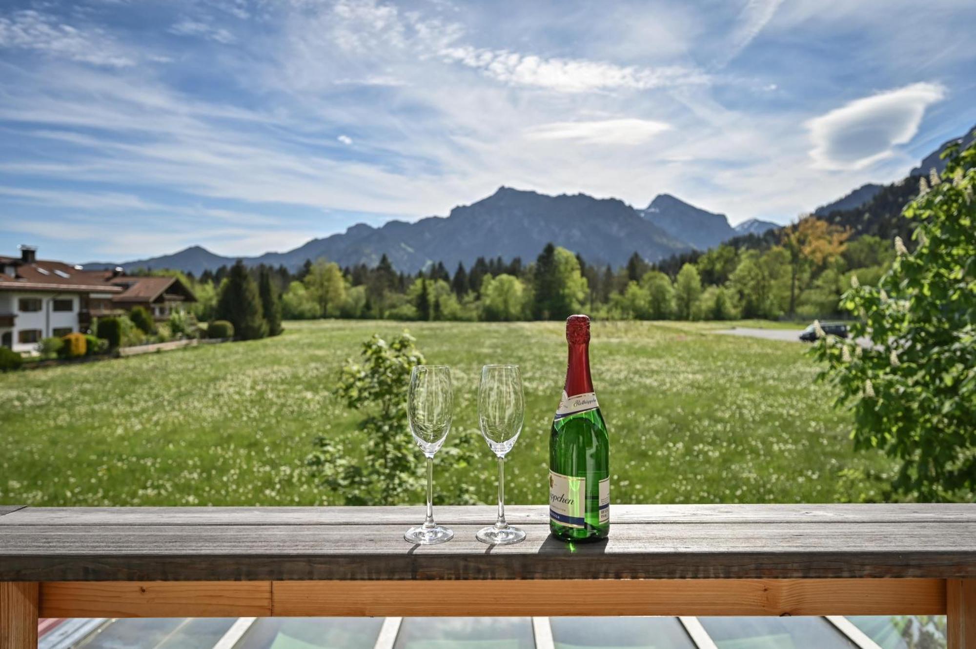 Ferienwohnung Herzstueck Im Haus Schlossblick Füssen Esterno foto