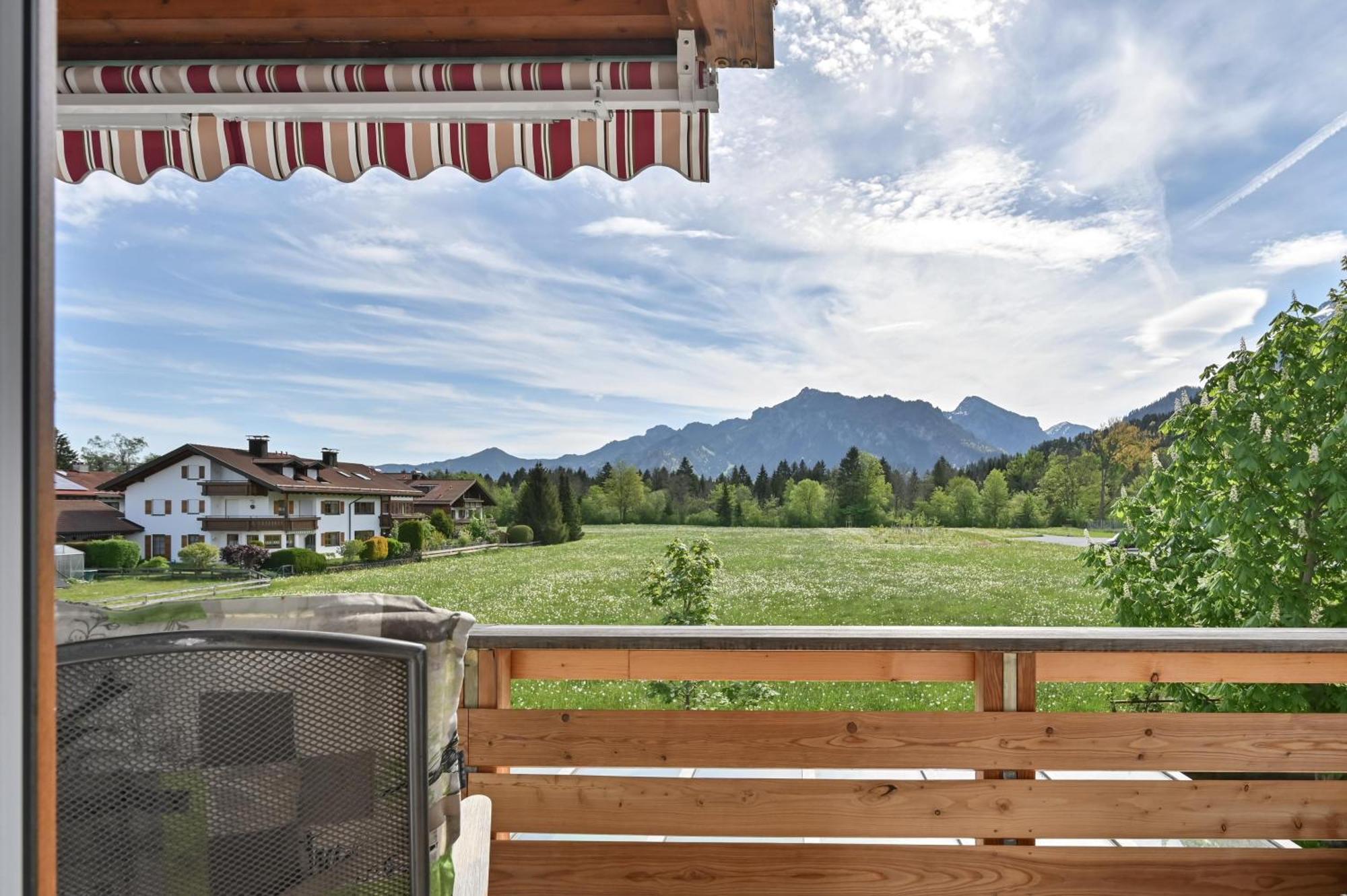 Ferienwohnung Herzstueck Im Haus Schlossblick Füssen Esterno foto